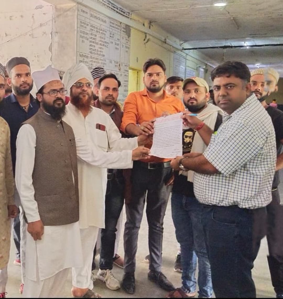 राहत वेलफेयर सोसाइटी द्वारा जिला परिषद सीईओ चेतन चौहान के माध्यम से राष्ट्रपति को भेजा ज्ञापन | New India Times