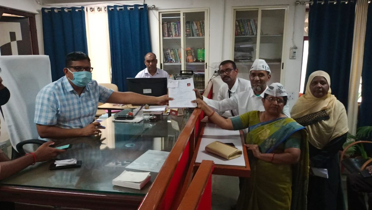 आम आदमी पार्टी की महापौर उम्मीदवार श्रीमती प्रतिभा संतोष सिंह दीक्षित ने किया नामांकन दाखिल | New India Times