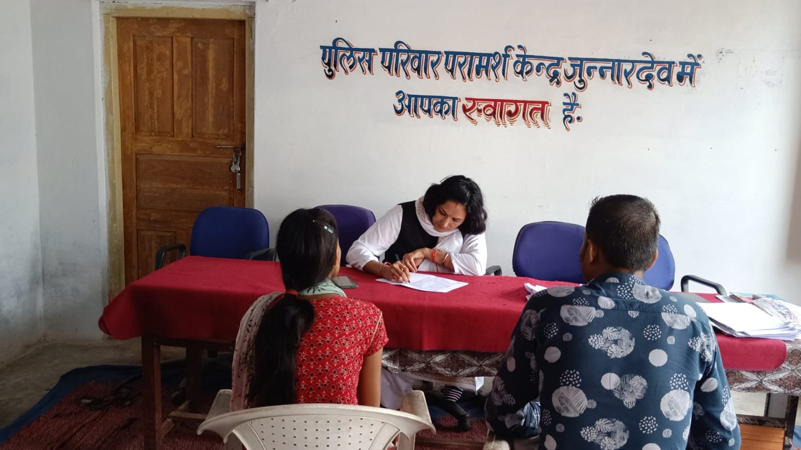 परामर्श केंद्र ने पति-पत्नी के बीच कराया सुलाह, पति के साथ जाने के लिए राजी हुई पत्नी | New India Times