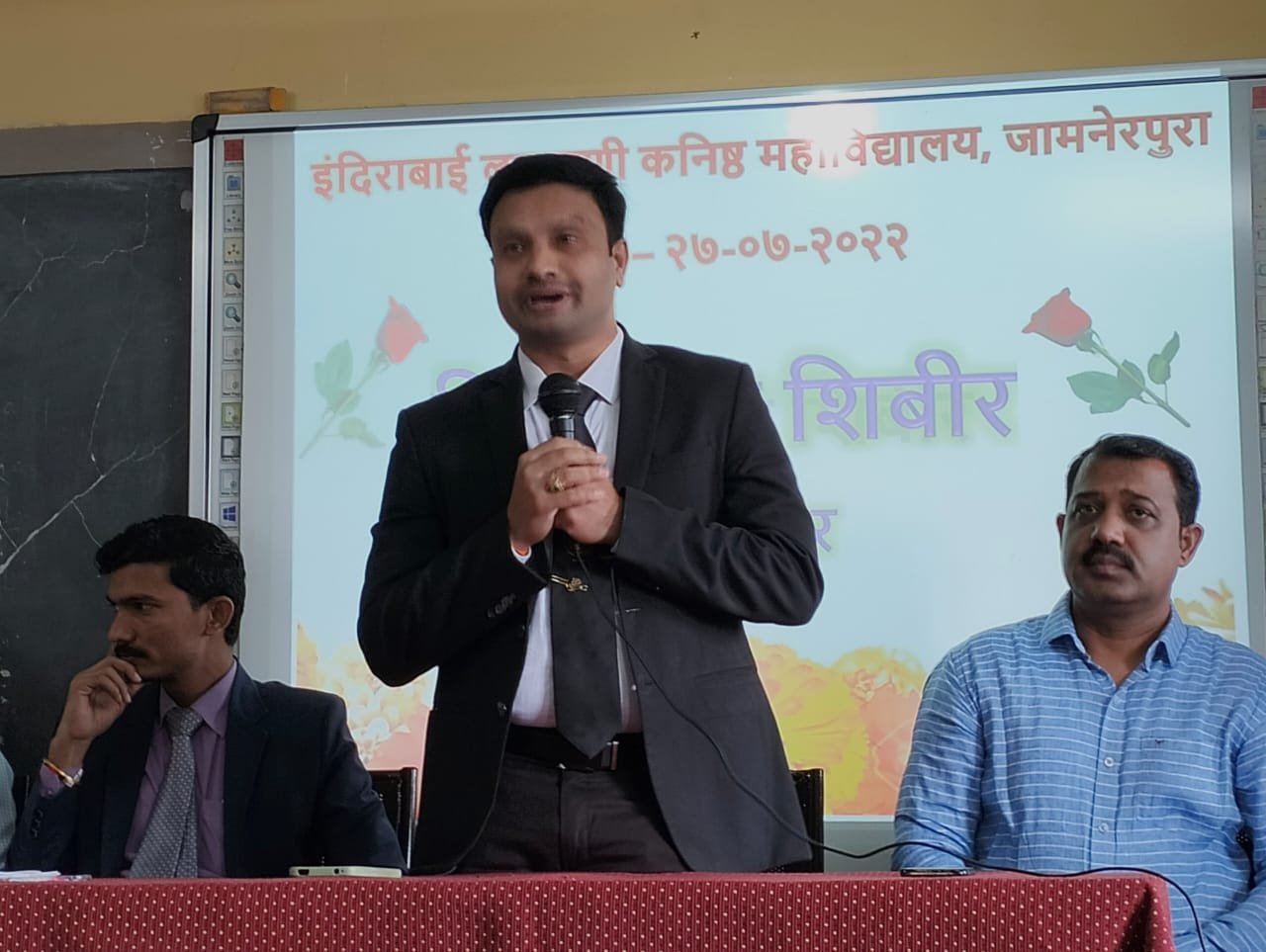 जन्म से मृत्यु तक कानून हम सब के साथ होता है: न्यायमूर्ति डी.एन. चामले | New India Times