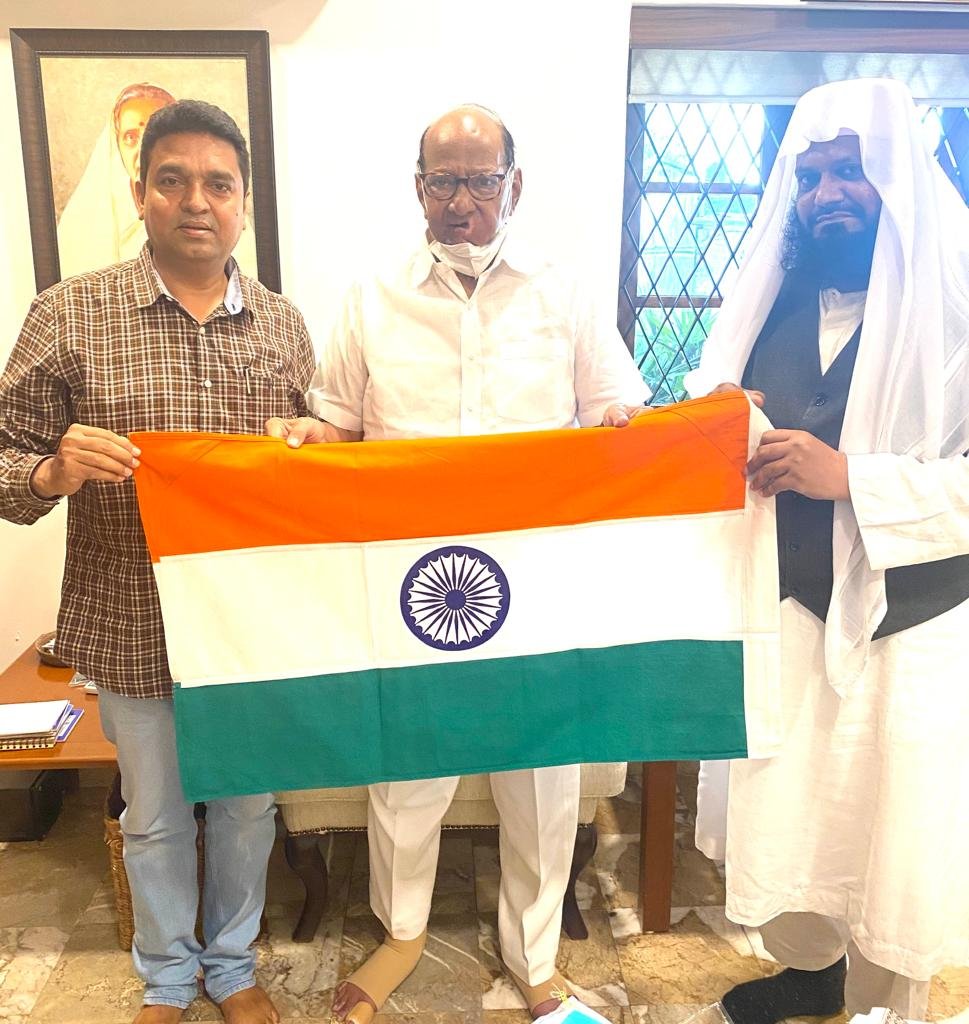 हर भारतीय के दिल में है तिरंगा, यही तिरंगा लोगों में जागृती लायेगा और देश में परिवर्तन होगा: शरद पवार | New India Times