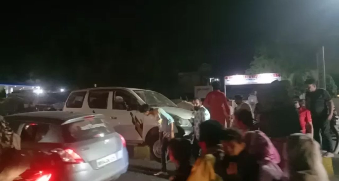 हाल-ए-भोपाल: सड़कें ब्लैक आउट, भोपाल में 20 हजार स्ट्रीट लाइट की बत्ती गुल, आंधी-बारिश के मौसम में गड्‌ढे समेटे बैठीं 200 किमी सड़कें अंधेरे में डूबीं | New India Times