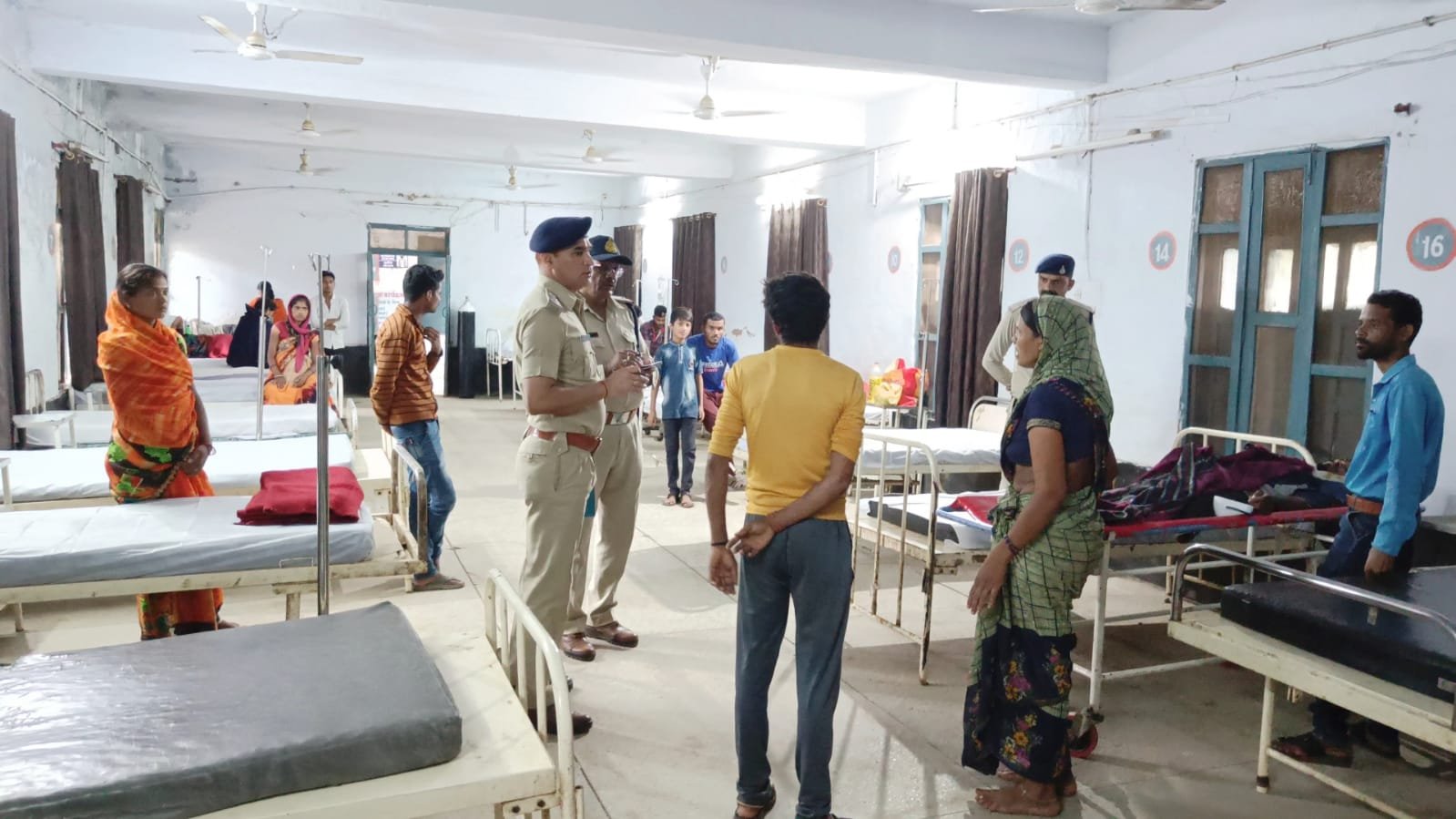 पुरानी रंजिश में दो पक्षों में हुआ खूनी संघर्ष, एक की मौत कई घायल | New India Times