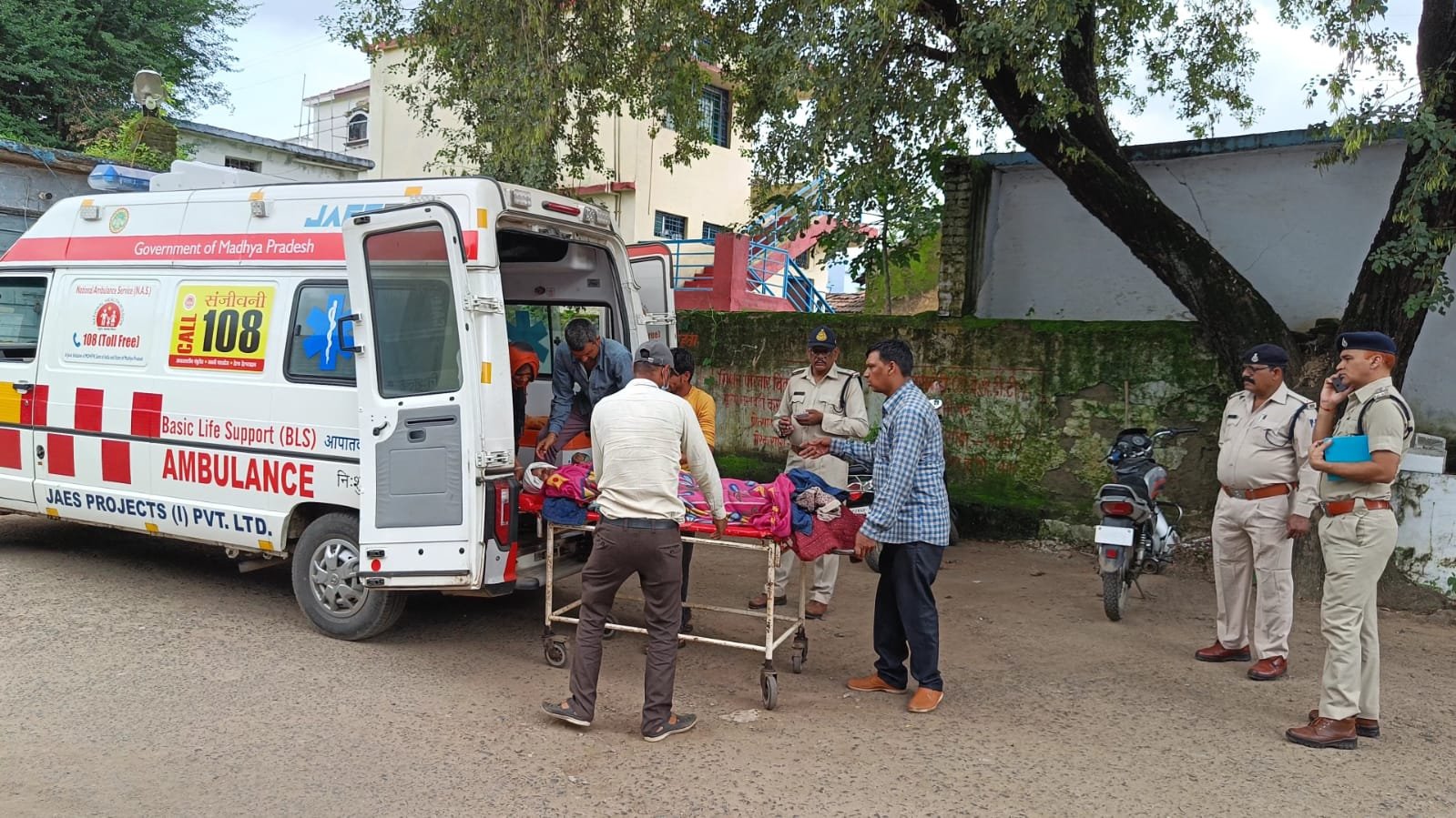 हत्या के 5 आरोपियों को पुलिस ने गिरफ्तार कर हत्यारों पर पुलिस ने किया मामला दर्ज | New India Times