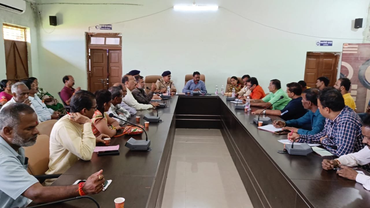 राष्ट्रीय पर्व स्वतंत्रता दिवस मनाने के लिए एसडीएम ने ली बैठक | New India Times