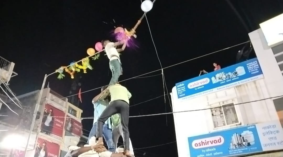 श्रीकृष्ण जन्मोत्सव की रही धूम जगह जगह मनाया गया श्रीकृष्ण का जन्म उत्सव | New India Times