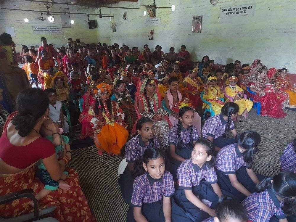 श्री कृष्ण जन्माष्टमी के निमित्त 'राधा-कृष्ण' रूप-सज्जा प्रतियोगिता का हुआ आयोजन | New India Times