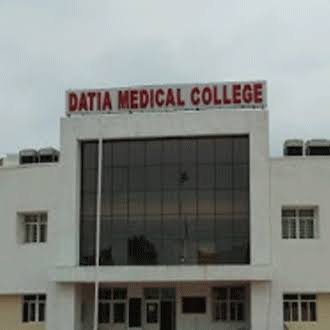 शायद भारत ही नहीं विश्व का अनोखा मामला दतिया में आया है सामने, हाई ब्लड प्रेशर से मरीज की पैर की मांस पेशी (मीडियल हेड ऑफ गस्टरॉनेमिस मसल) में खून का बहना (हेमाटोमा), रेयर केस: डॉ हेमंत जैन | New India Times