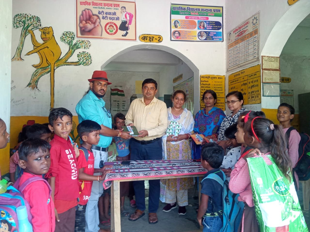 भारतीय पत्रकार महासभा के जिला अध्यक्ष एस.के. सोनी ने शिक्षकों को किया सम्मानित | New India Times