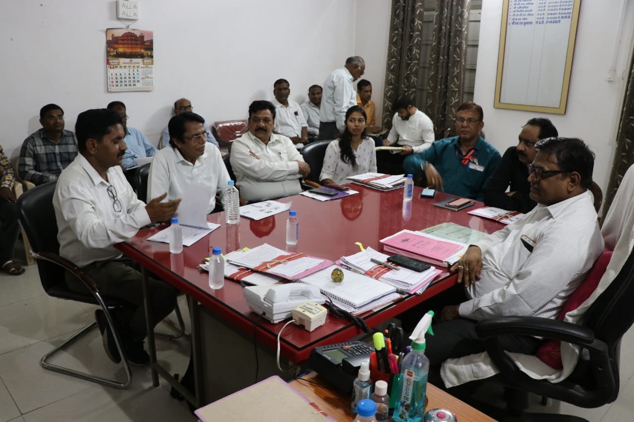 जिला स्तर पर मीडिया सर्टिफिकेशन एवं मॉनिटरिंग कमेटी (एमसीएमसी) की बैठक संपन्न, मीडिया के दुरुपयोग और पेड न्यूज पर रखी जाएगी नज़र | New India Times