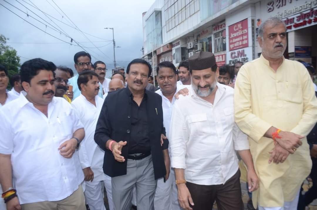 कांग्रेसी विधायक पहुंचे राजभवन, पोषण आहार में भ्रष्टाचार को लेकर की सदन में चर्चा की मांग | New India Times