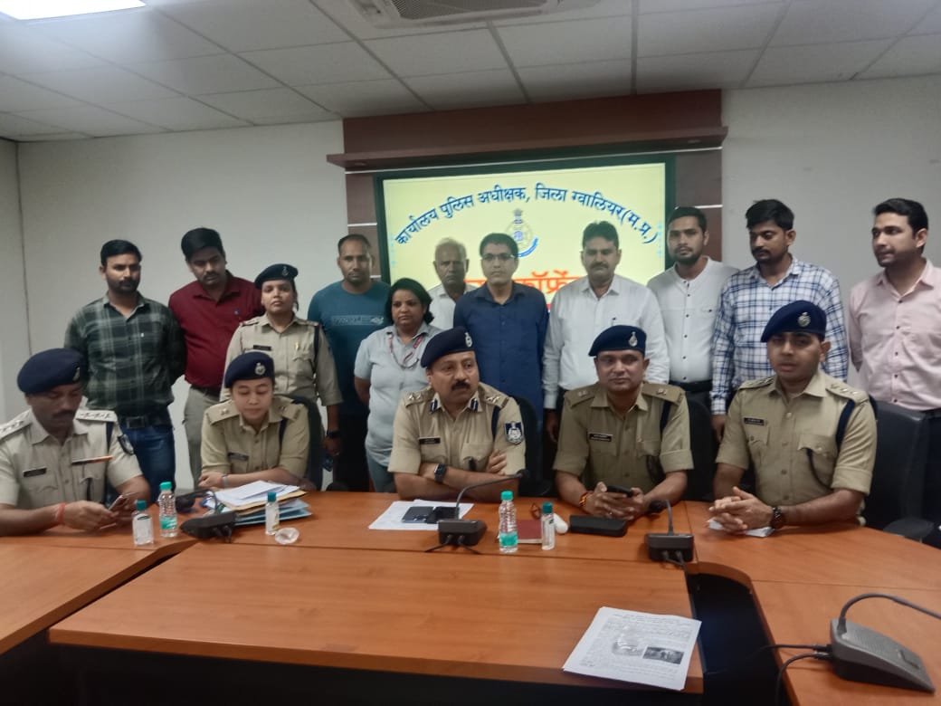एंटी ह्यूमन ट्रैफिकिंग के तहत ग्वालियर पुलिस ने की कार्यवाही, पुलिस ने बदनापुरा में चलाया सर्च ऑपरेशन, तीन नाबालिग लड़कियों को दस्तयाब कर किया सीडब्लूसी के सुपुर्द | New India Times