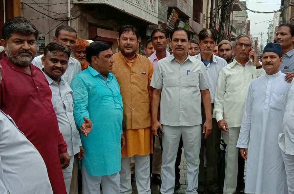 बड़े ही हर्षोल्लास के साथ मनाया गया जश्न ए ईद मिलादुन्नबी का पर्व, शहर के प्रमुख स्थानों से निकाला गया जुलूस ए मोहम्मदी 2 बड़े ही हर्षोल्लास के साथ मनाया गया जश्न ए ईद मिलादुन्नबी का पर्व, शहर के प्रमुख स्थानों से निकाला गया जुलूस ए मोहम्मदी | New India Times