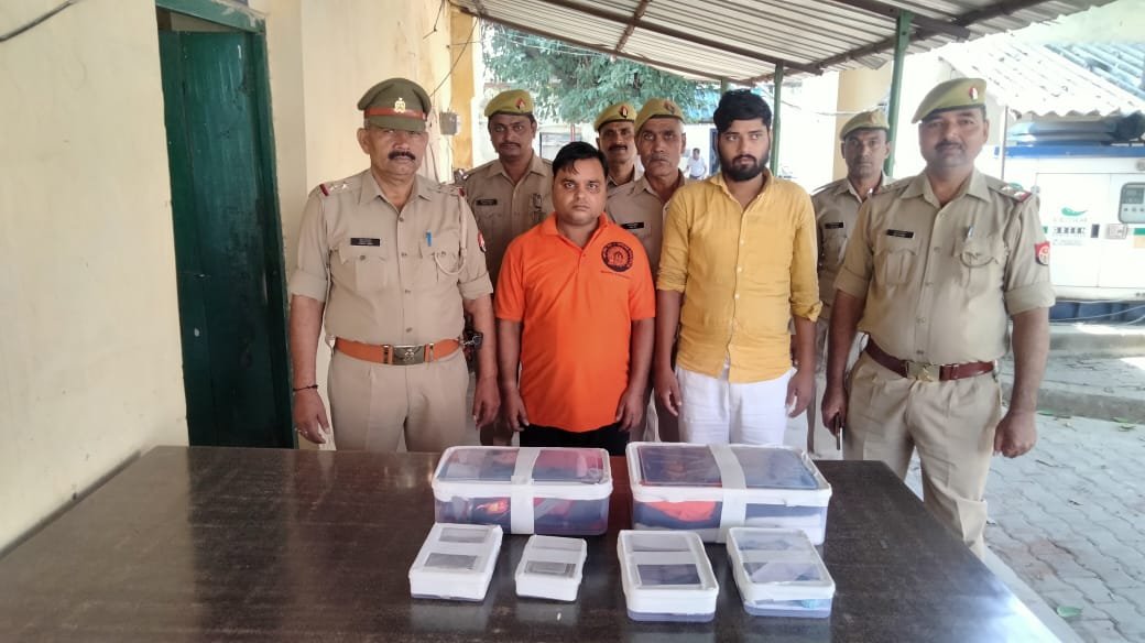 रेलवे में नौकरी दिलाने के नाम पर ठगी करने वाले गिरफ्तार, 50 लोगों से 80 लाख की कर चके हैं ठगी | New India Times