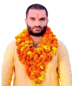 गोला विधानसभा उपचुनाव में भाजपा प्रत्याशी अमन गिरि भारी मतों से हुए विजयी | New India Times