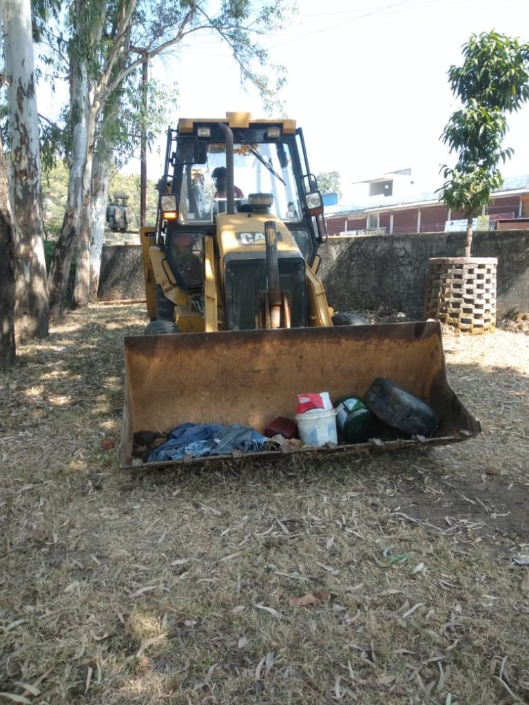 आरटीओ विभाग ने वाहनों पर की बड़ी कार्यवाही, जेसीबी सहित अन्य वाहन ज़ब्त | New India Times