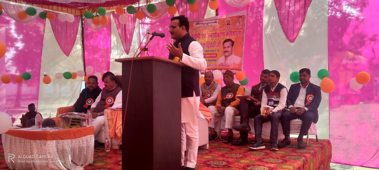 परिषदीय विद्यालयों केविकास में ग्राम प्रधानों की भूमिका बहुत महत्वपूर्ण: डॉ सतीश चंद्र द्विवेदी | New India Times