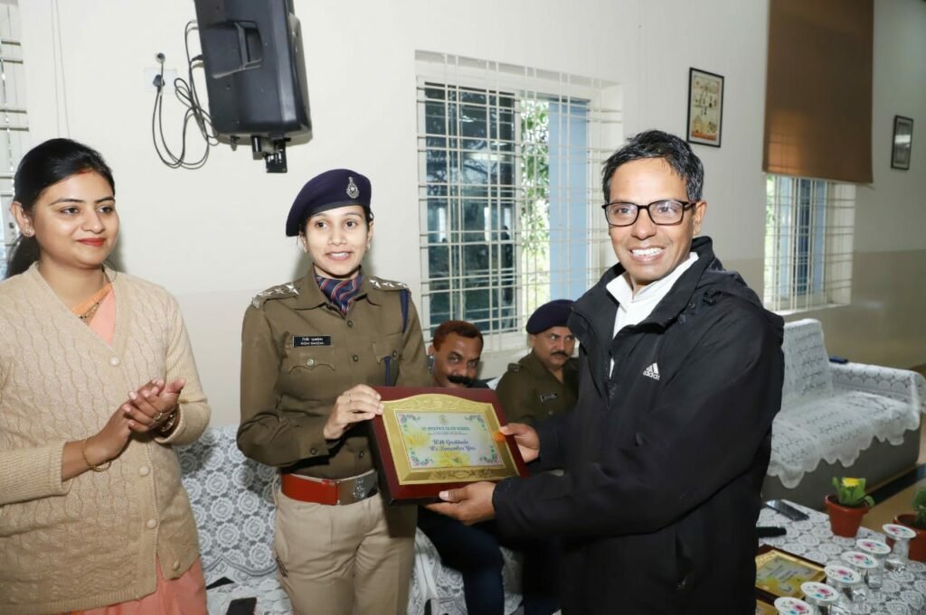 अंतर्राष्ट्रीय महिला हिंसा उन्मूलन दिवस के उपलक्ष में शुरू हुए पखवाड़े पर पुलिस कमिश्नरेट द्वारा जनजागरूकता अभियान के तहत सेमिनार का हुआ आयोजन | New India Times