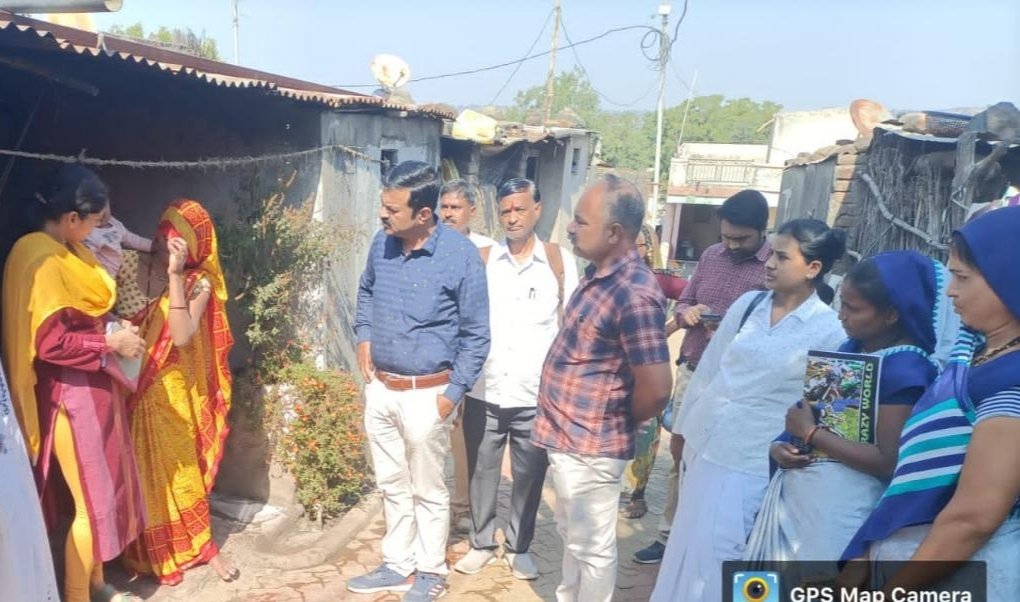 जलगांव जिले में खसरा/रूबेला टीकाकरण अभियान ने पकड़ी रफ़्तार, कोविड गाइड लाइन जारी लेकिन प्रसार का अभाव | New India Times