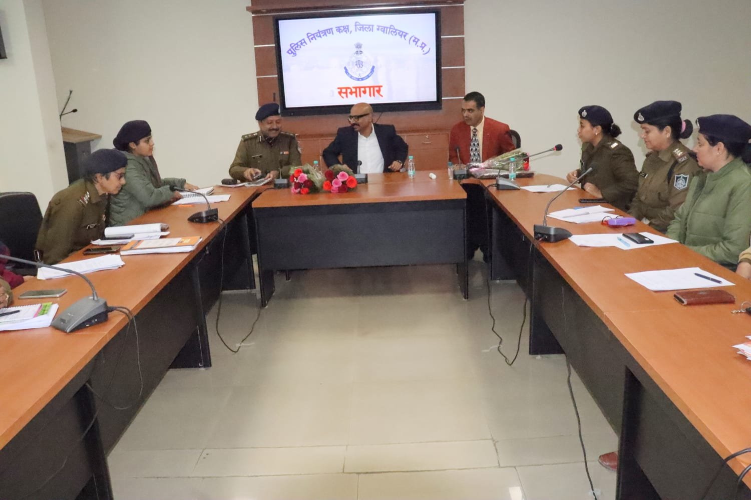 महिला हिंसा उन्मूलन जागरूकता अभियान का एडीजीपी ग्वालियर ने किया समापन | New India Times