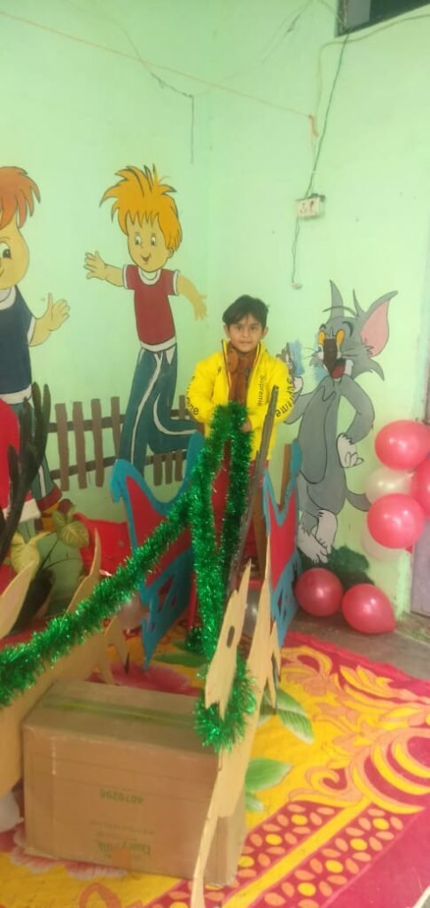 अमन की नगरी झांसी में ज़ाएलो किड्स स्कूल दरिगरान में हर्षोल्लास के साथ मनाया गया क्रिमस्मस डे | New India Times