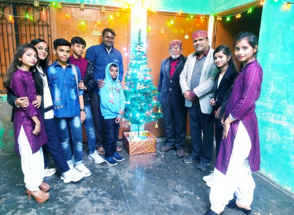 बागपत जिला में धूमधाम व हर्षोल्लास के साथ मनाया गया क्रिस्मस डे 3 बागपत जिला में धूमधाम व हर्षोल्लास के साथ मनाया गया क्रिस्मस डे | New India Times