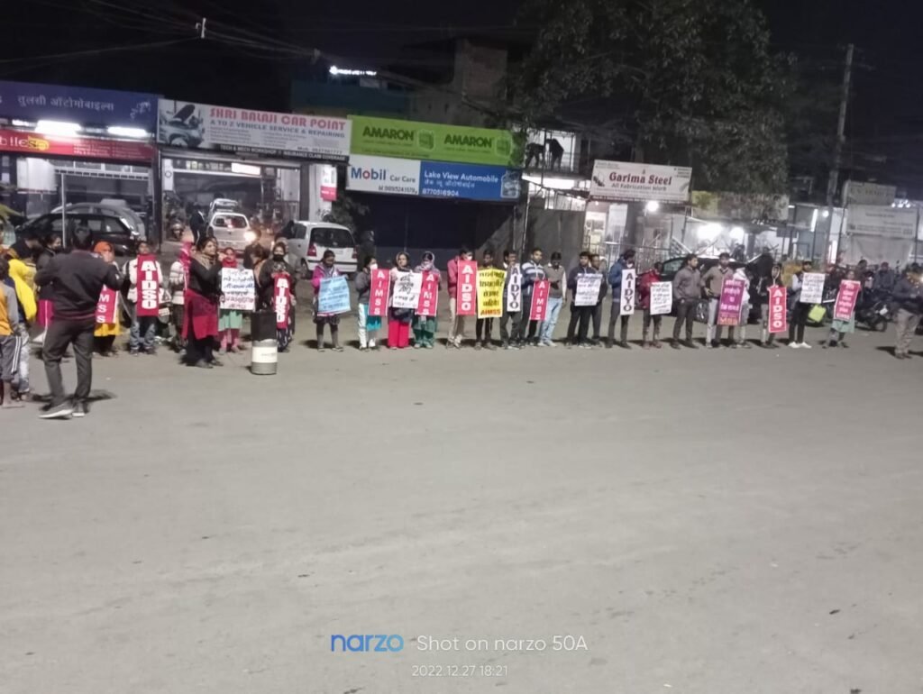 मध्य प्रदेश की शिवराज सरकार शराब को प्रोत्साहित कर नौजवानों को बर्बाद करने के लिए कर रही है सीढ़ियां तैयार: रचना अग्रवाल | New India Times