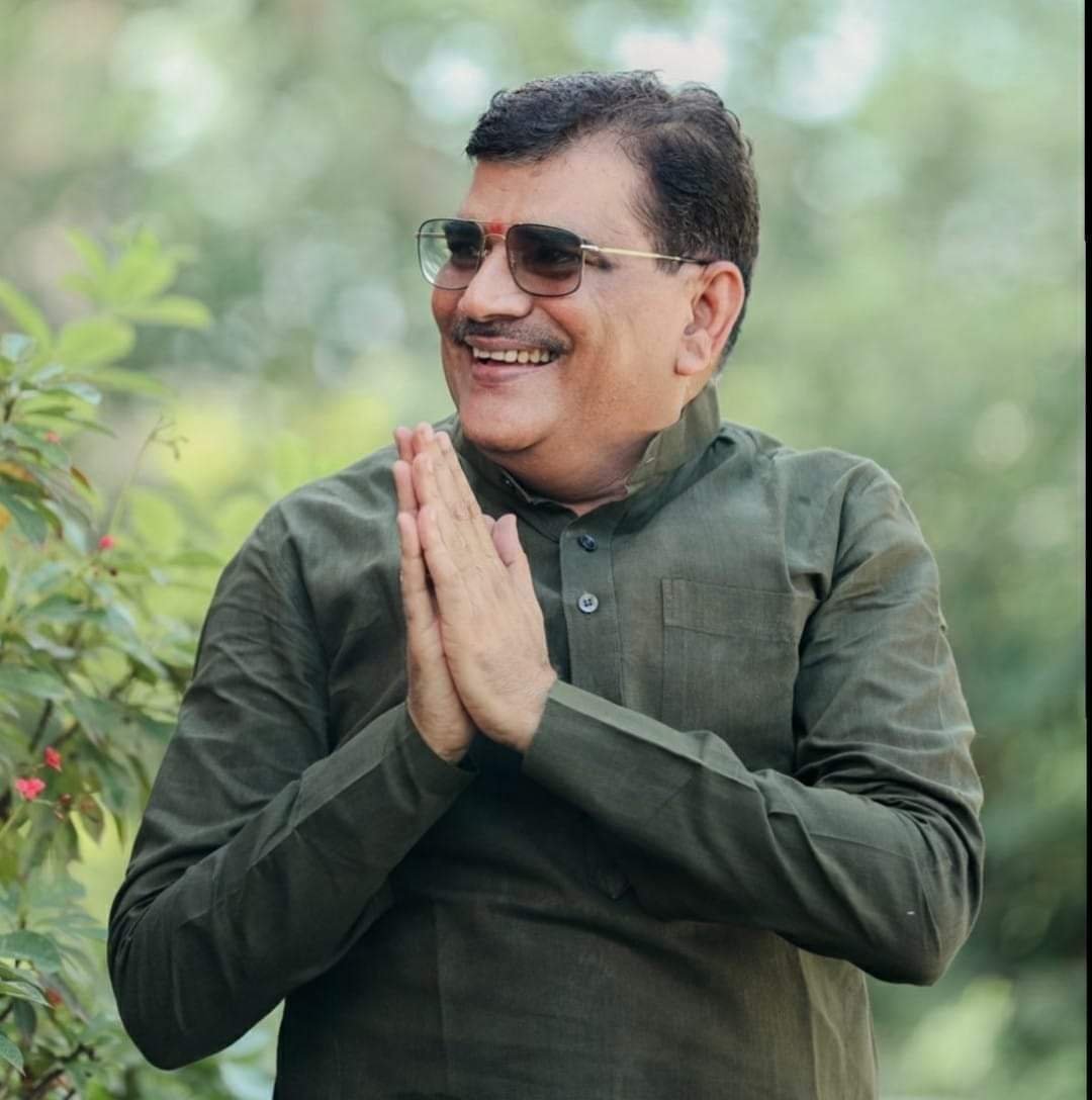 किसानों को दी गई सौगात पर पूर्व कैबिनेट मंत्री एवं प्रदेश भाजपा प्रवक्ता और भाजपा सांसद हुए आमने-सामने | New India Times