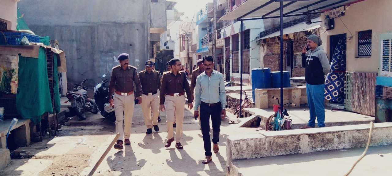 जिला पुलिस अधीक्षक आगम जैन ने किया थांदला मेघनगर का औचक निरीक्षण | New India Times