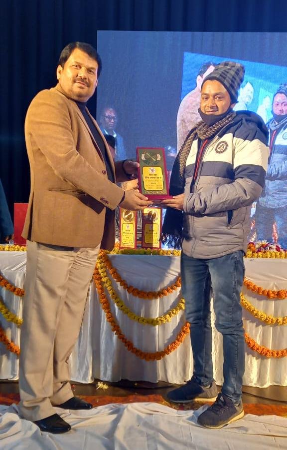 निष्पक्ष पत्रकारिता के लिए पत्रकार मुबारक अली हुए सम्मानित | New India Times