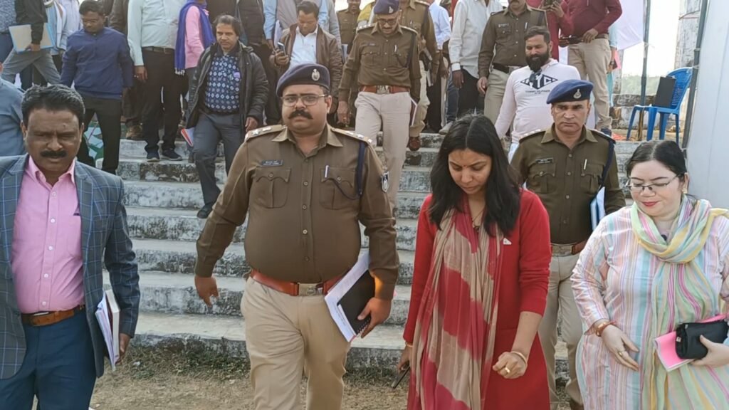 जिला कलेक्टर व पुलिस अधीक्षक पहुंचे भूराभगत, मेले को लेकर दिए दिशा निर्देश 2 जिला कलेक्टर व पुलिस अधीक्षक पहुंचे भूराभगत, मेले को लेकर दिए दिशा निर्देश | New India Times