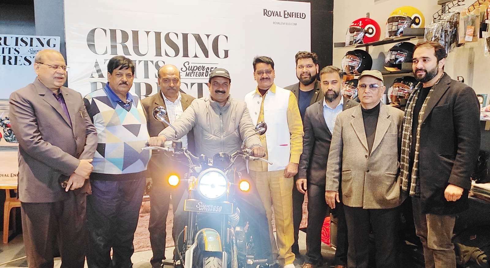 आर्यमन एंटर प्राइजेज मथुरा पर रॉयल इनफील्ड की नई सुपर मिट्योर 650 की हुई लॉन्चिंग | New India Times