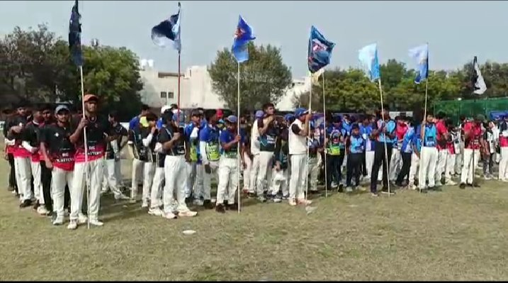 एम.डी.एस.ए एवं संघर्ष सेवा समिति के संयुक्त तत्वाधान में शुरू हुआ क्रिकेट का महाकुंभ. बुंदेलखंड में प्रतिभाओं की कोई कमी नहीं: डॉ. संदीप सरावगी | New India Times