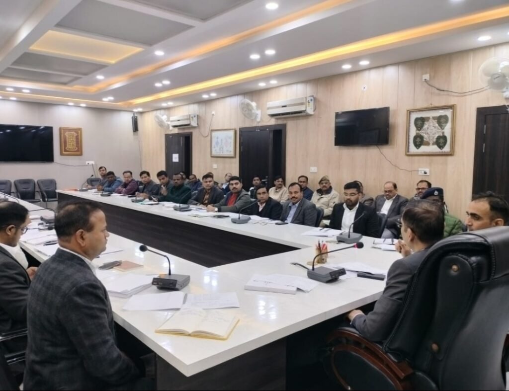 इलाहाबाद-झाँसी खण्ड शिक्षक निर्वाचन के अंतर्गत नामांकन, मतदान एवं मतगणना की तैयारियों से संबंधित बैठक मंडलायुक्त झाँसी/रिटर्निंग ऑफीसर इलाहाबाद-झाँसी खण्ड शिक्षक निर्वाचन क्षेत्र की अध्यक्षता में हुआ सम्पन्न | New India Times