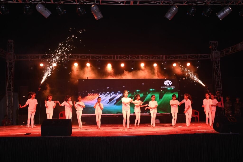 मॉडर्न इंटरनेशनल स्कूल के वार्षिक सांस्कृतिक उत्सव में बच्चों ने दी आकर्षक प्रस्तुति | New India Times