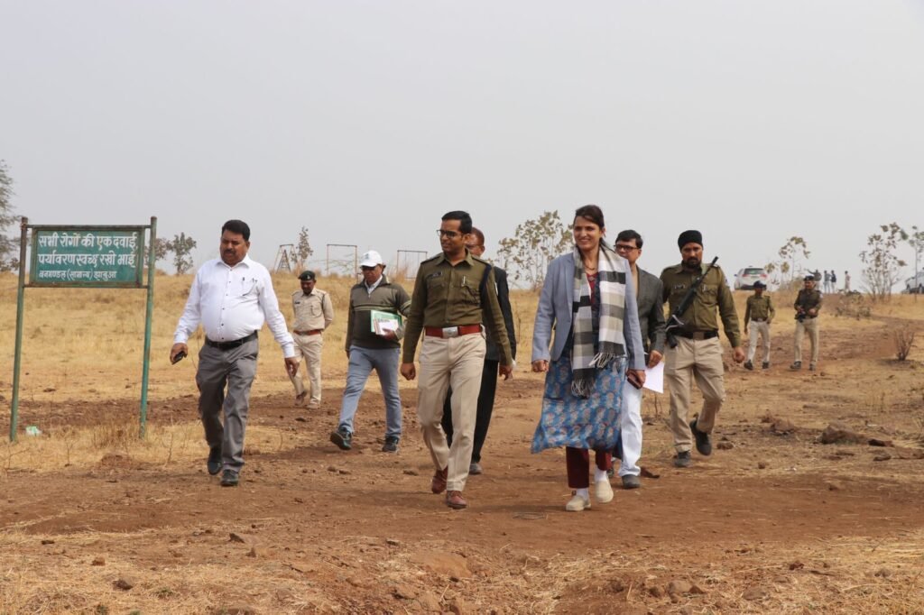 महामहिम राष्ट्रपति के प्रस्तावित कार्यक्रम एवं भ्रमण की तैयारियों को लेकर कलेक्टर ने लिया व्यवस्थाओं का जायजा | New India Times