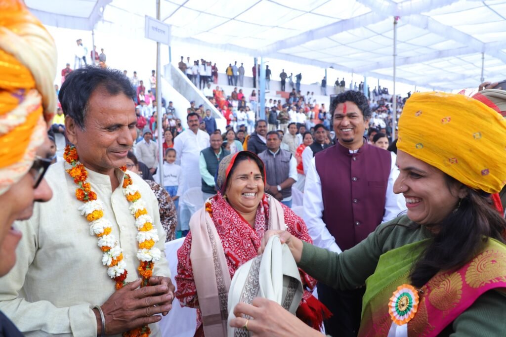 कला के क्षेत्र में झाबुआ जिले के परमार दंपत्ति श्री रमेश परमार एवं श्रीमती शान्ति परमार को मिलेगा पद्मश्री पुरस्कार | New India Times