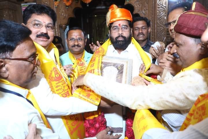 ED सरकार के ख़िलाफ़ शिवसेना ने दिया धरना, जिला प्रमुख दीपक राजपूत के नेतृत्व में की गई जमकर नारेबाज़ी | New India Times