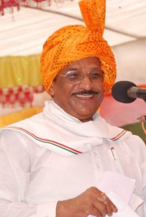 सांसद चुने हुए जनप्रतिनिधियों का अपमान कर अहंकार जता रहे हैं, विधायक भूरिया क्षेत्र के महात्मा गांधी हैं, जनता द्वारा चुने गए प्रतिनिधि के अपमान पर सांसद माफी मांगें: पूर्व केंद्रीय मंत्री कांतिलाल भूरिया | New India Times