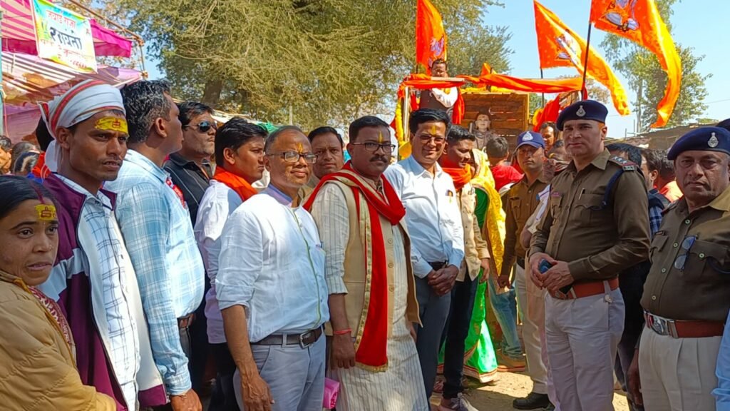 महाशिवरात्रि पर पुलिस की सुरक्षा व्यवस्था के बीच भगवान भोलेनाथ की प्रतिमा का हुआ आगमन | New India Times