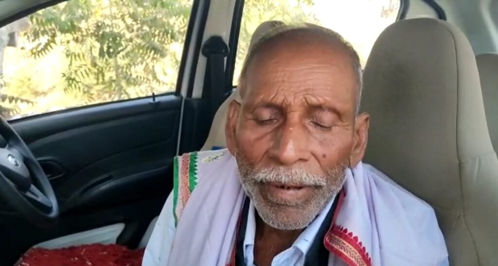 वृद्ध को इलाज के बहाने कार में ले जाकर मारपीट कर और धमका लाखों रुपए की लूट की घटना को दिया अंजाम | New India Times