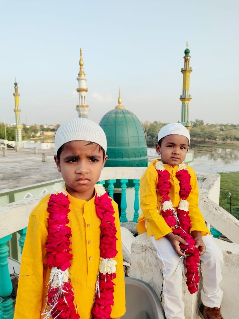 माहे रमजान के पाक और पवित्र महीने में बड़ों के साथ साथ मासूम बच्चों ने भी रखा रोज़ा | New India Times