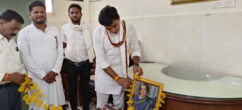 जिला एनएसयूआई ने झाबुआ विधायक कार्यालय पर धूमधाम से मनाया एनएसयूआई का 53वां स्थापना दिवस | New India Times