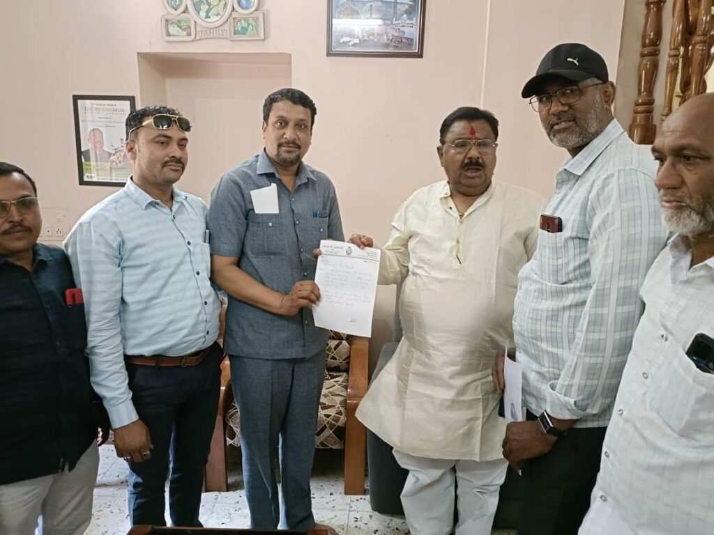 विधायक शेरा भैया ने विकास कार्य के लिए 12.50 लाख रूपये विधायक निधि से किए स्वीकृत | New India Times