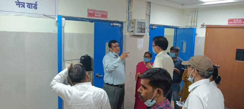 मेडिकल कॉलेज प्राचार्य शैलेंद्र कुमार गोयल ने किया निरीक्षण, मेडिकल कॉलेज की तर्ज पर वार्ड और सेवाओं को किए जाने के दिए निर्देश | New India Times