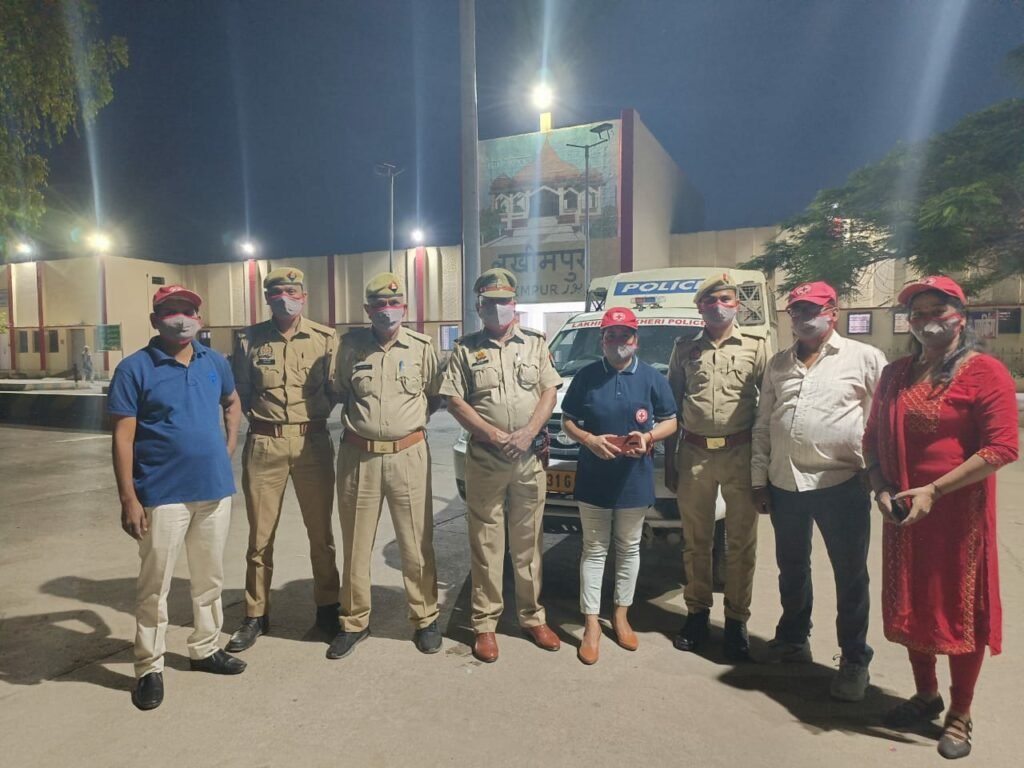 इंडियन रेडक्रॉस सोसायटी ने संक्रमण सुरक्षा किट एवं मास्क वितरित कर लोगों को किया जागरूक | New India Times