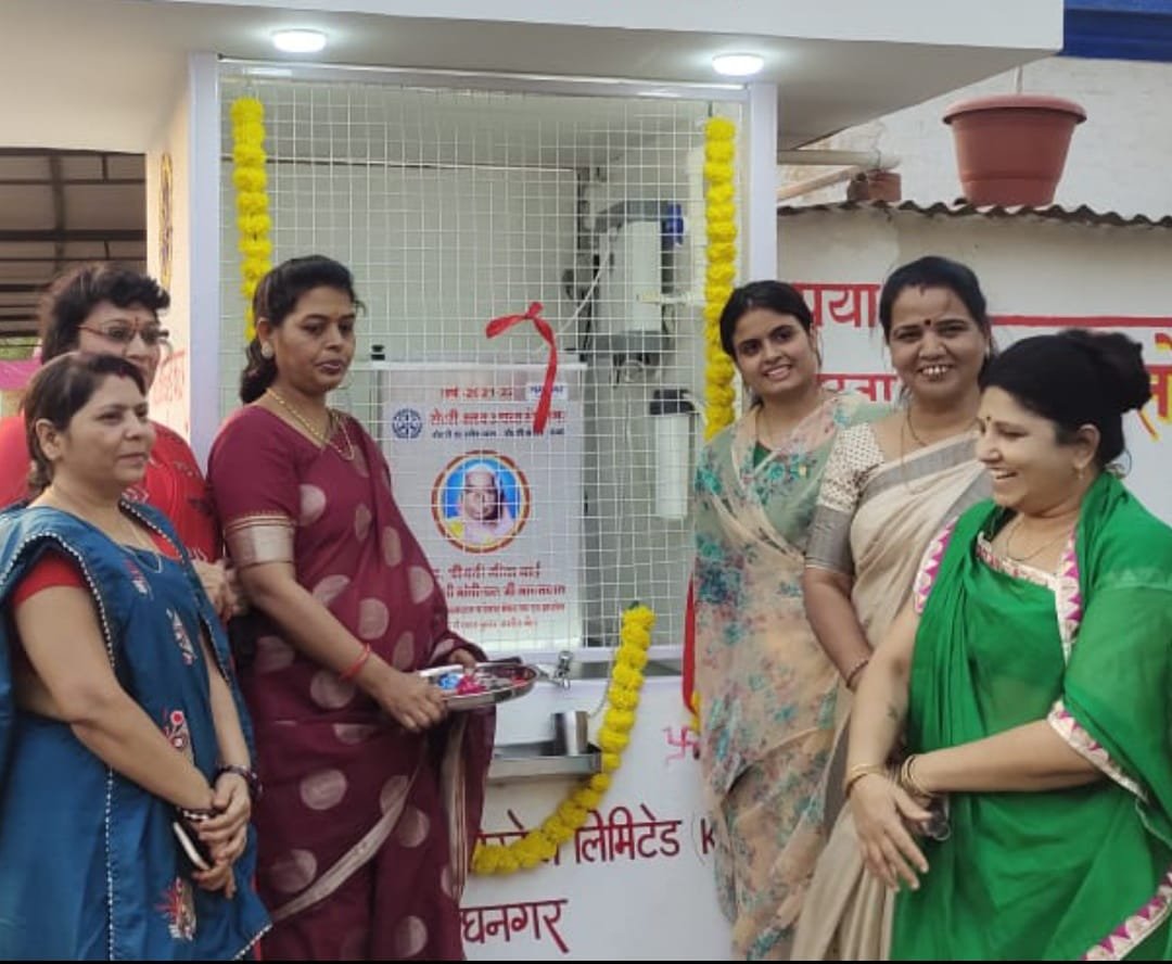 अस्पताल परिसर में लगी शीतल जल की प्याऊ बुझा रही सैकड़ों लोगों की प्यास | New India Times