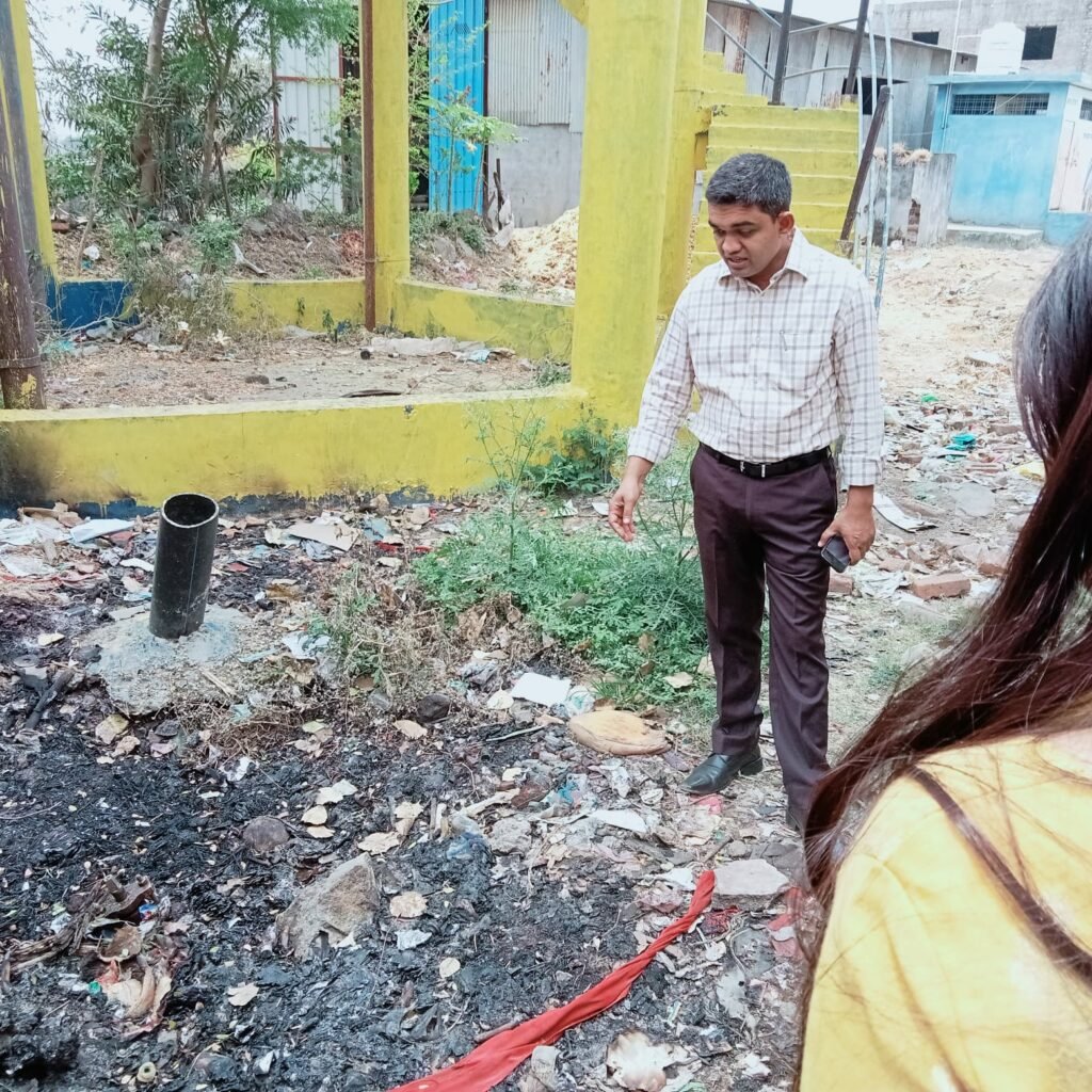 कलेक्टर ने पशुचिकित्सालय, कोल्डस्टोर, पॉलीहाउस में पहुंच कर लिया जायजा | New India Times