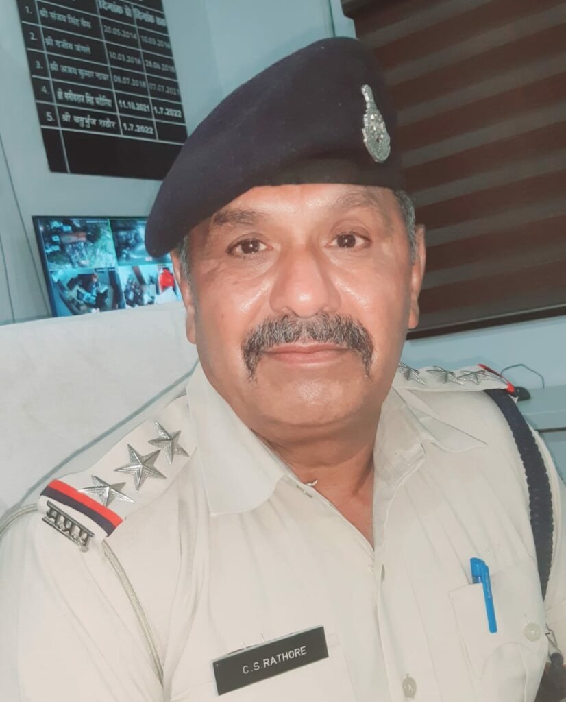 थाना ऐशबाग पुलिस ने अवैध मादक पदार्थ (गांजा) की तस्करी में लिप्त दो आरोपियों को गिरफ्तार कर 21.200 किग्रा गांजा किया जब्त | New India Times