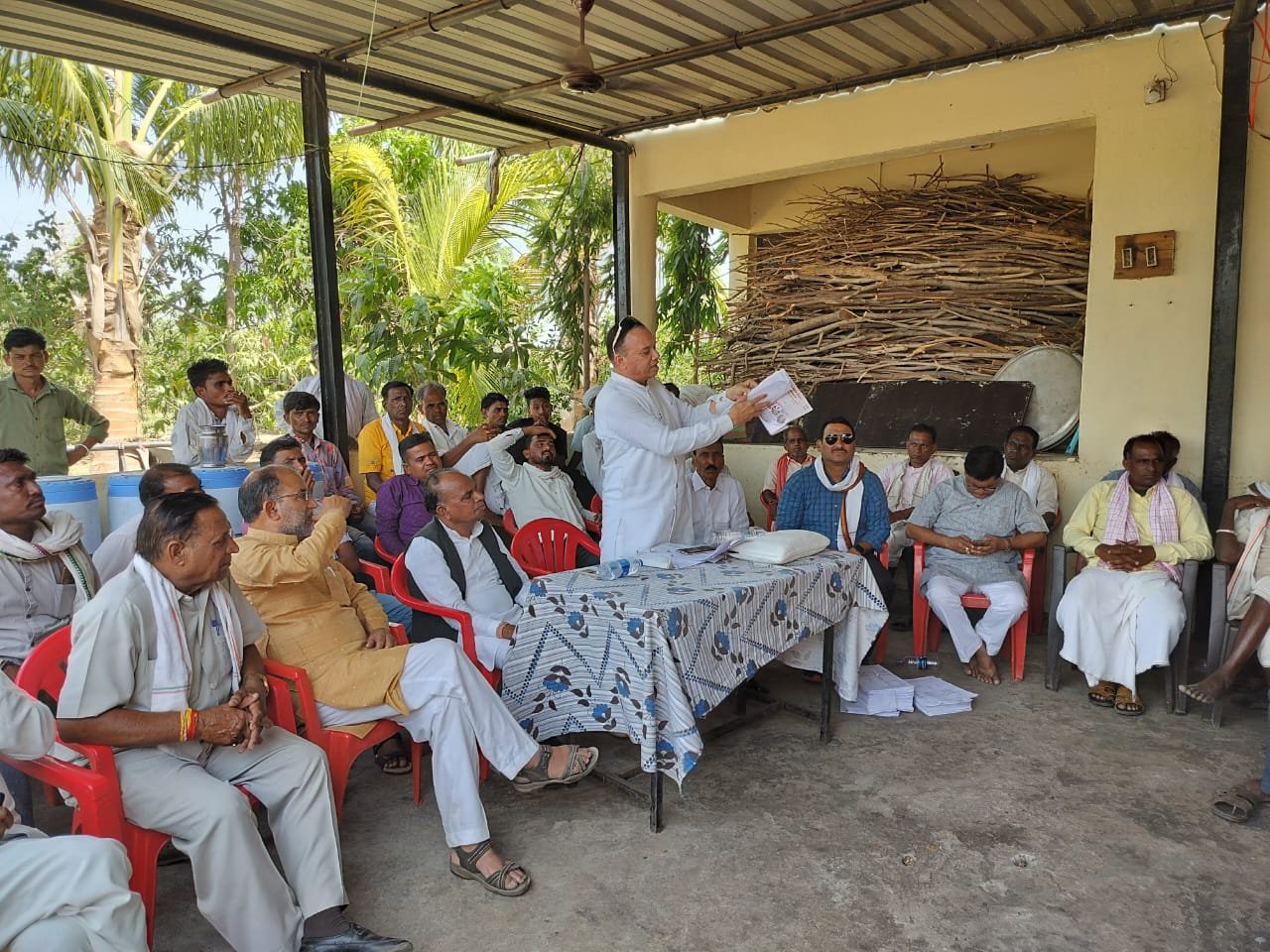 बूथ के हर मतदाता की जानकारी हो, फर्जी मतदान न हो: प्रकाश रांका. जिला कांग्रेस कमेटी की बैठक संपन्न | New India Times